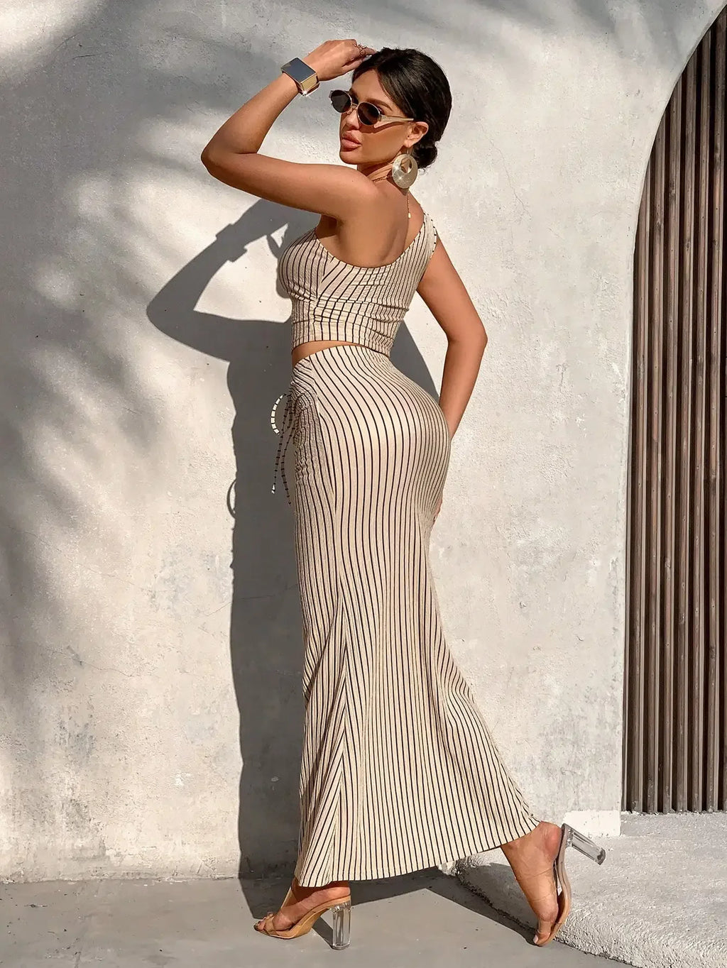Conjunto plisado con falda sirena