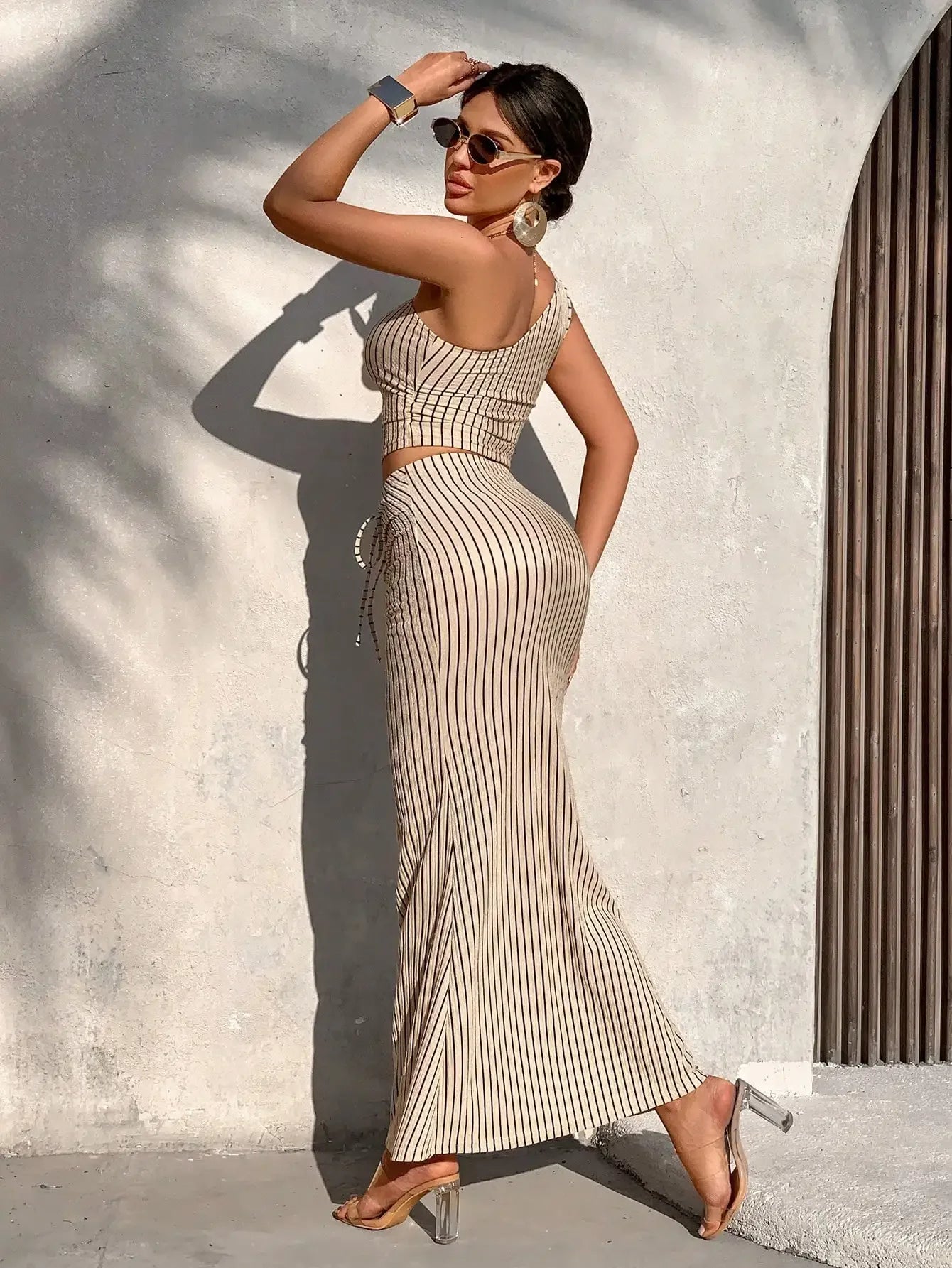 Conjunto plisado con falda sirena