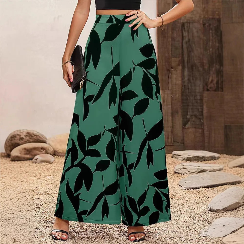 Pantalón amplio con estampado de hojas