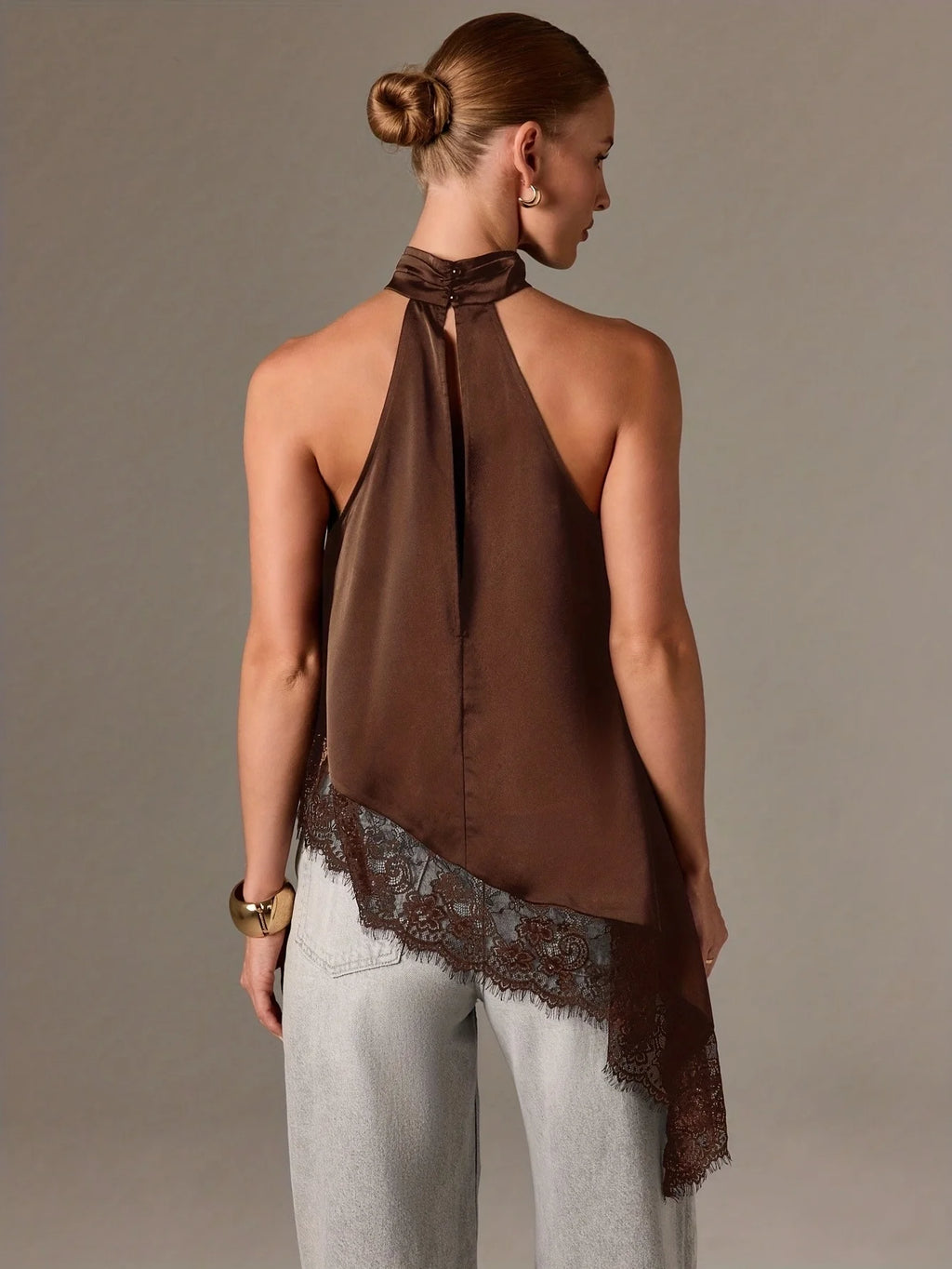 Top halter asimétrico